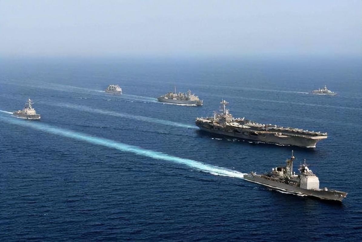 東海附近發(fā)生空中對峙，反潛機(jī)被左右夾擊，美軍航母防線被刺破