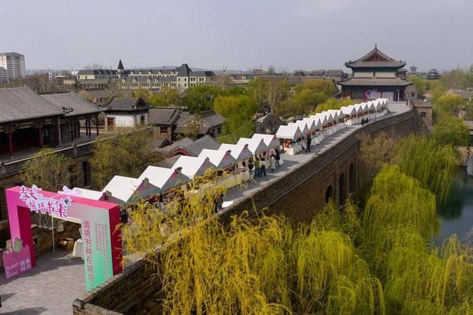 千年詩韻煥新聲，清照泉城邀您共赴春天城墻上的「游園詩局」
