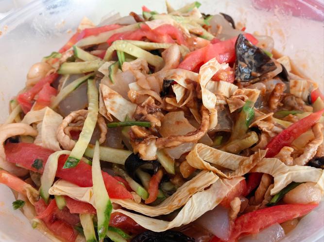平?jīng)龅木欧N美食，吃后讓人回味無窮