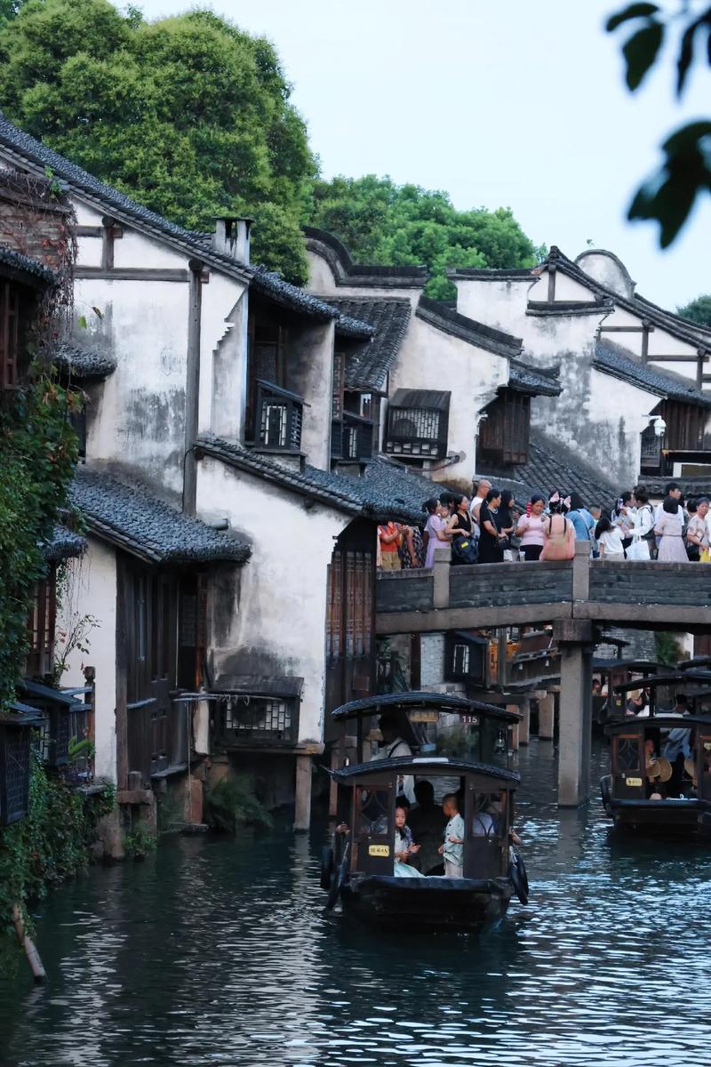 打卡烏鎮(zhèn)，感受江南水鄉(xiāng)的寧靜與古韻