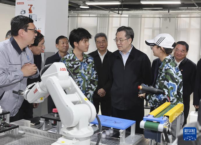 丁薛祥會(huì)見(jiàn)俄羅斯副總理奧韋爾丘克
