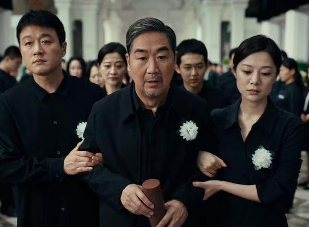央視劇《我的后半生》來襲！全員上桌視帝影后飆戲，全劇無一廢人