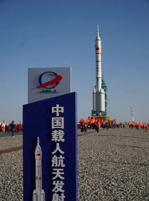 中國(guó)空間站用過(guò)哪些相機(jī) 科技啟示錄 神舟十九號(hào) 1