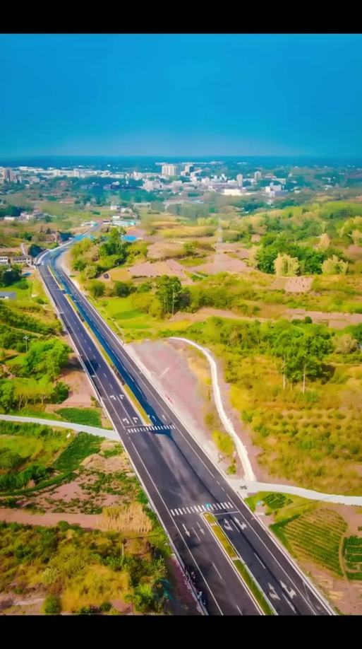 山東省2025年在建高速公路全景掃描：路網(wǎng)升級賦能區(qū)域經(jīng)濟(jì)新跨越