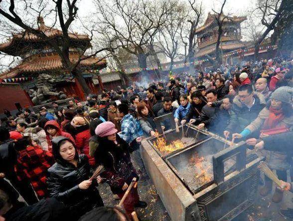 寺廟餐飲，被年輕人追捧成新頂流