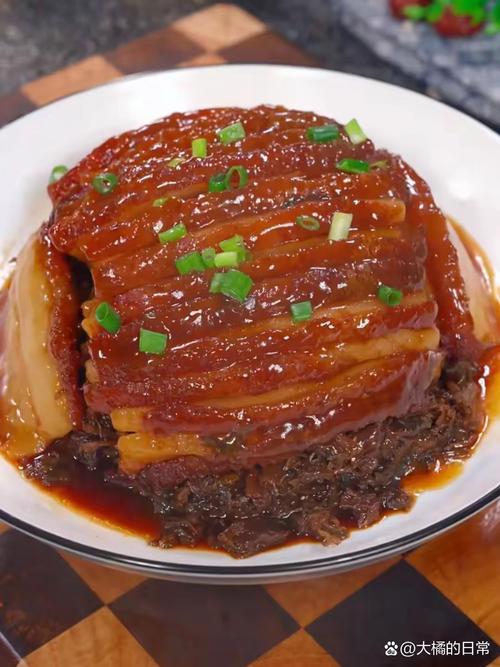 【逛吃邯鄲】四個(gè)扣碗就了三碗米飯！今天高興，吃扣碗多喜慶啊~